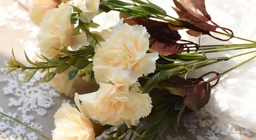 HOA CẨM CHƯỚNG VÀ NGÀY CỦA MẸ: SỰ KẾT HỢP HOÀN HẢO